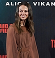 Filename=131.jpg
Filesize=479KiB
Dimensions=3000x1997
Date added=Feb 28, 2018 131.jpg